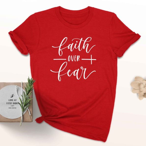 Christliches T-Shirt „Glaube statt Angst“ – Religiöse Kleidung für Damen und Herren | Glaubens-T-Shirt