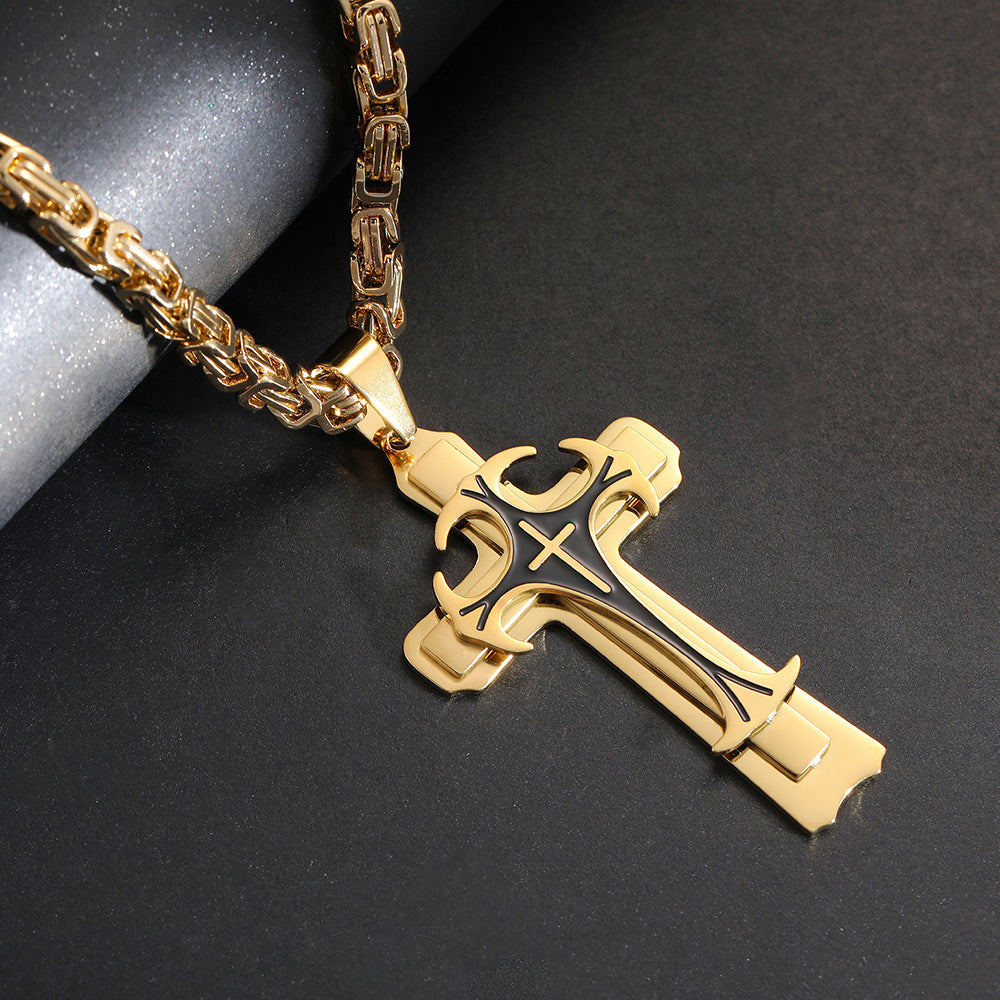 Collar para hombre Trinity con cruz latina – Colgante en capas de acero de titanio
